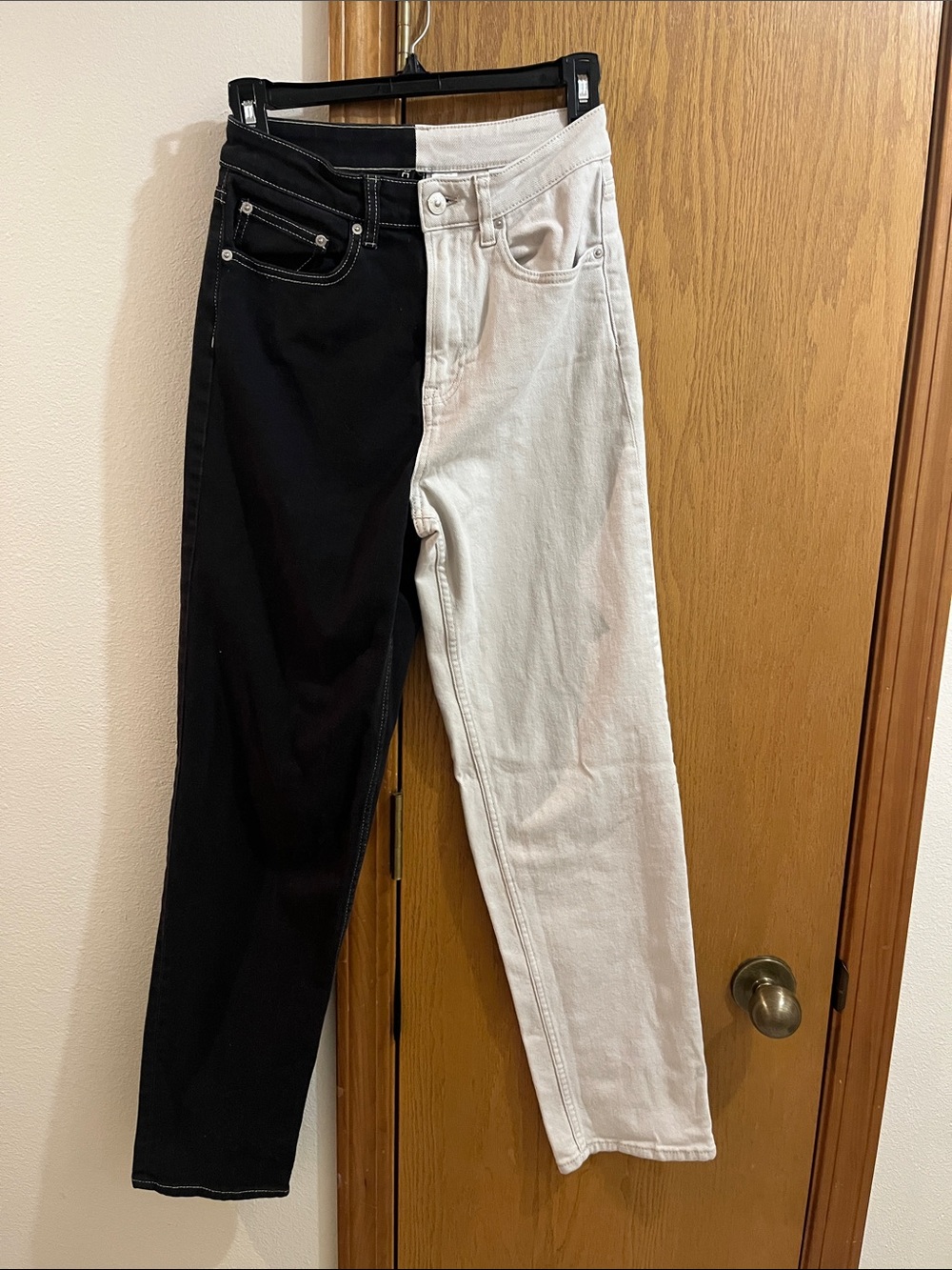 Divided Jeans